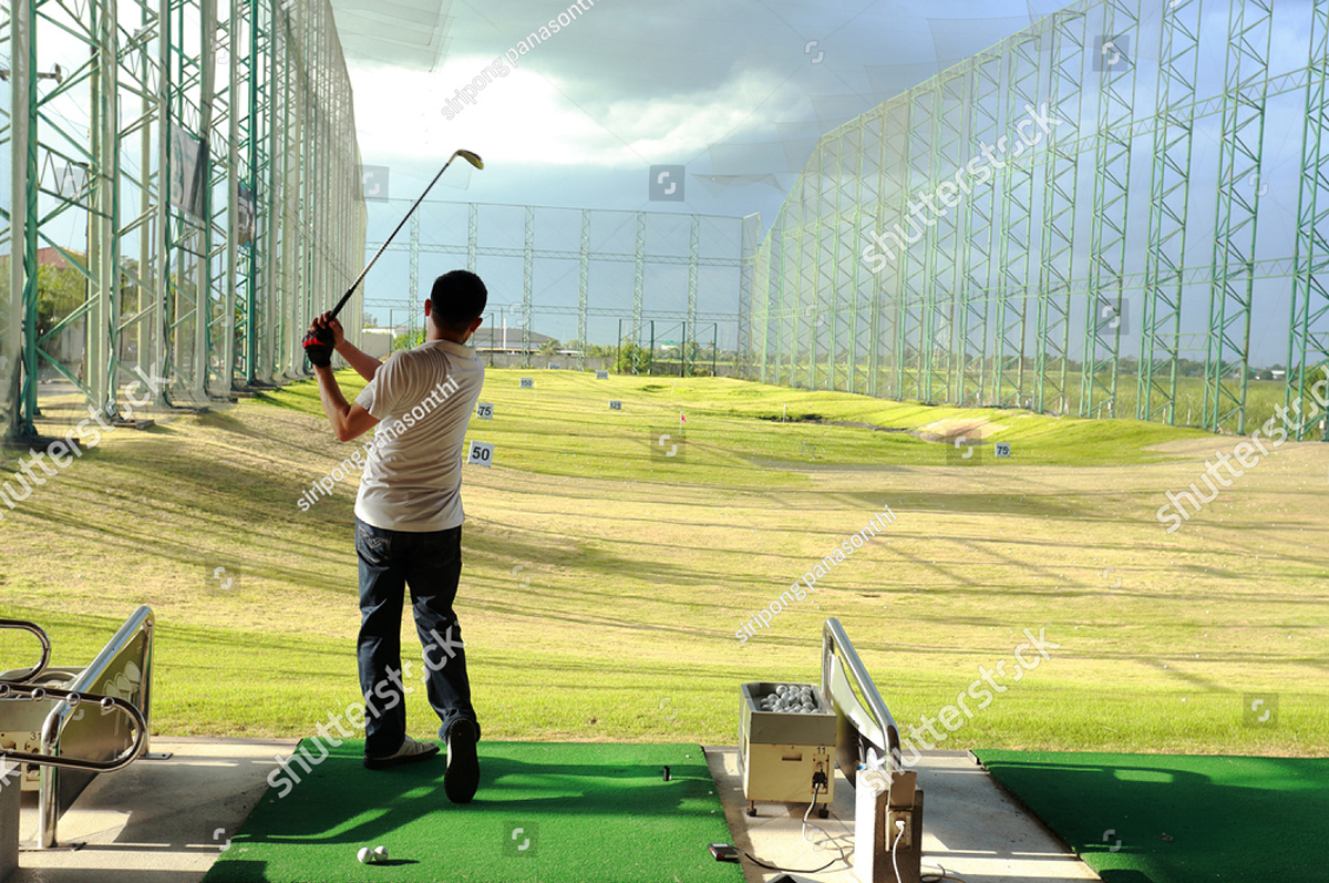 golf driving practice area
